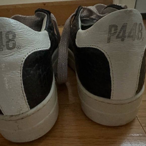 Worn twice, like new. Very comfortable. - Picture 2 of 4